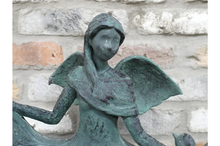 Bird feeder - Lady and flowing dress theme