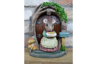 Miss Mouse Solar Light, Fairy Door Garden Decor Ornament