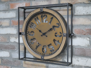 Wall Clock in Frame image 0