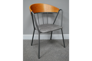 Metal & Leather Retro Chair, Comfy Classic Seating