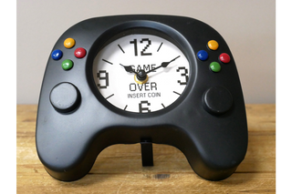 Gaming Controller Clock Black Metal Wall or Desk Novelty Boys Gift