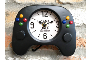 Gaming Controller Clock Black Metal Wall or Desk Novelty Boys Gift